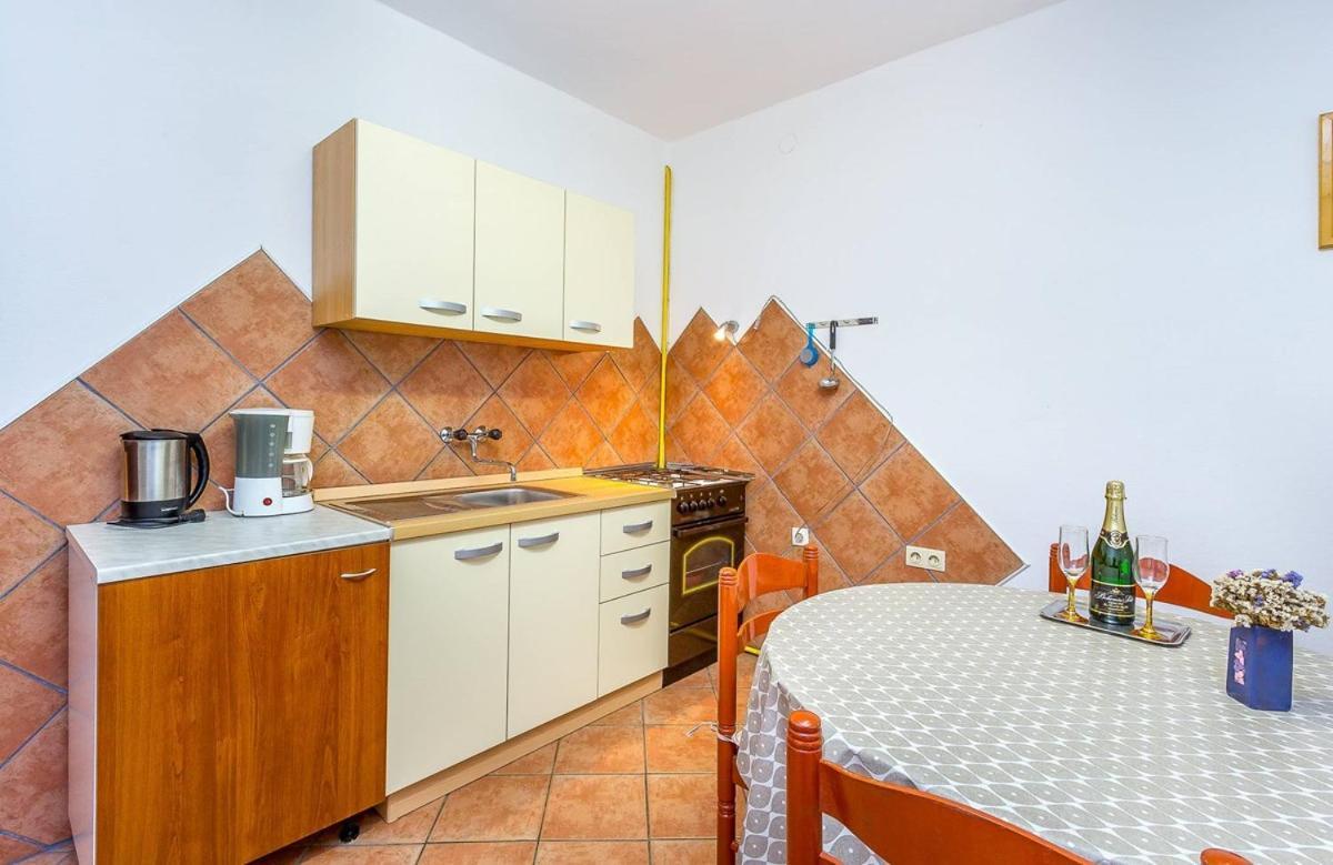 Valbandon Apartments Dragica מראה חיצוני תמונה
