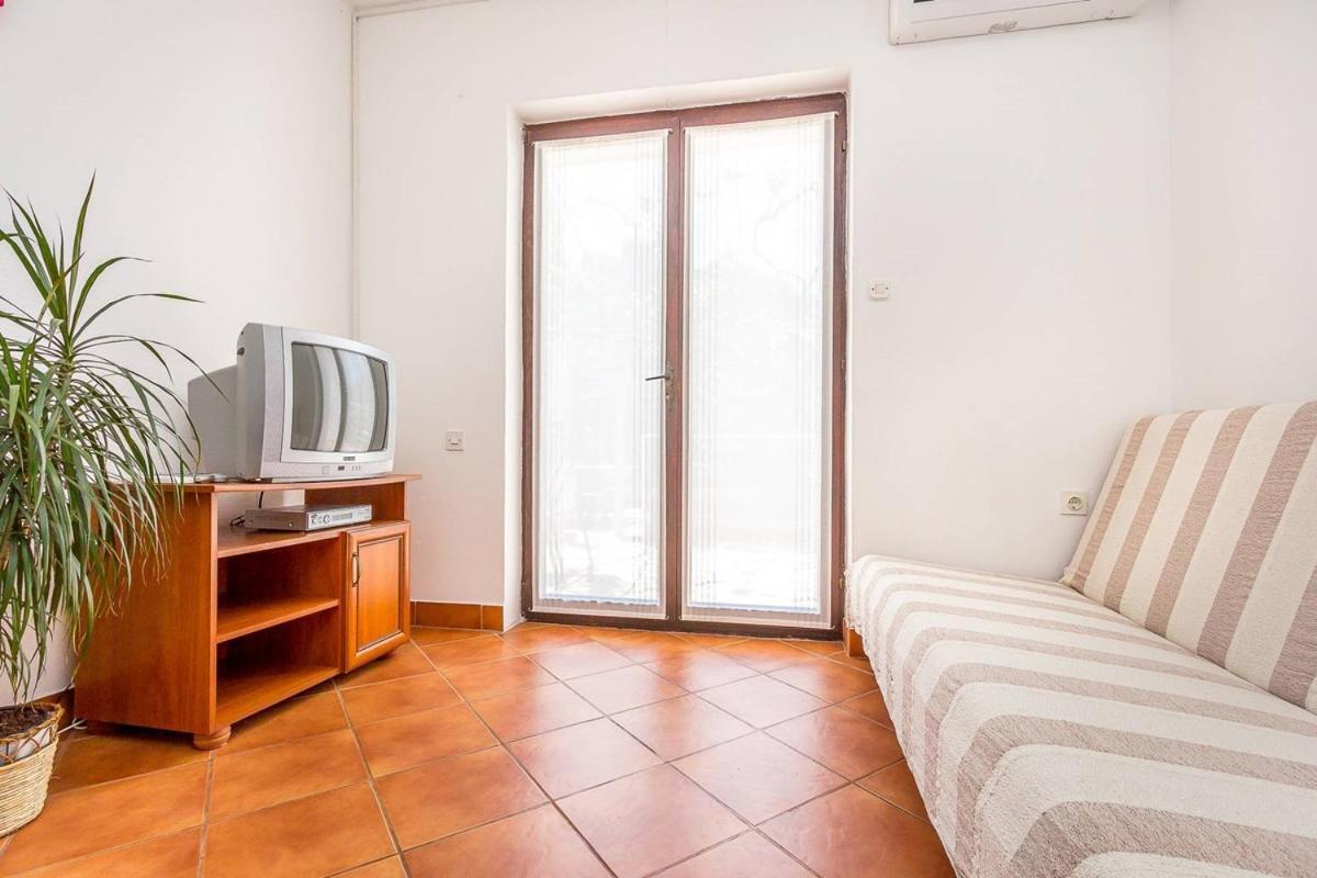 Valbandon Apartments Dragica מראה חיצוני תמונה