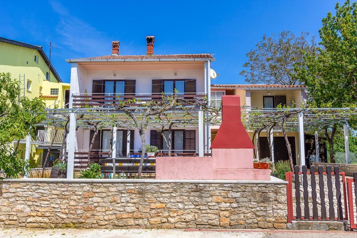 Valbandon Apartments Dragica מראה חיצוני תמונה